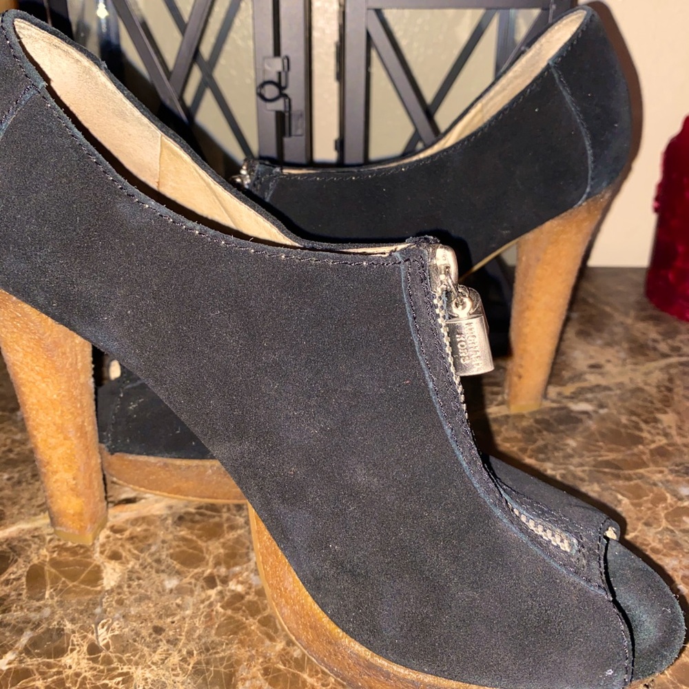 Michael Kors Black suede open toe zipper front 9.5